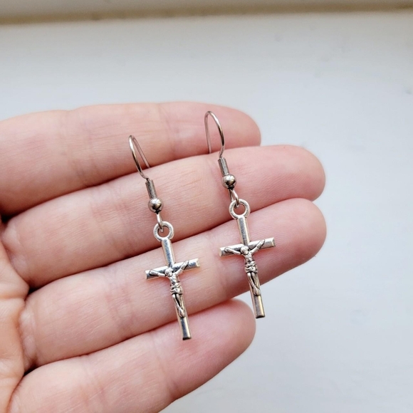 Pair of Silver Simple Dainty Classic Crucifix Cross Hook Drop Earrings - Picture 6 of 8